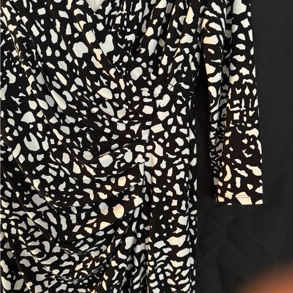 Anne Klein Spotted Dress EUC - Picture 3 of 6